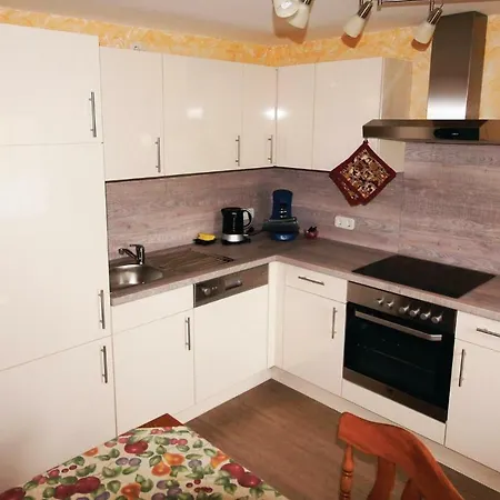 Pet Friendly In With Kitchen