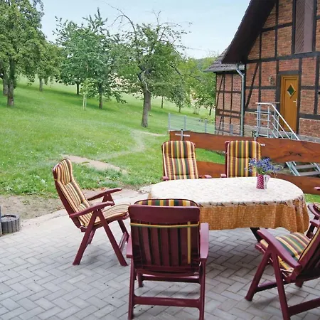 Apartment Pet Friendly In With Kitchen *