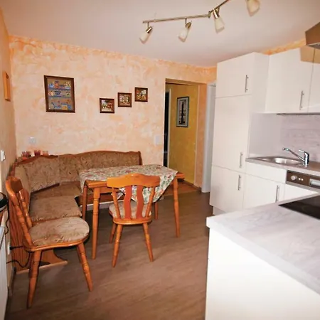 Pet Friendly In With Kitchen Apartment *